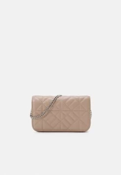 ONLY ONLAYA CROSSOVER - Umhängetasche - Beige 12 ONLY ONLAYA CROSSOVER - Umhängetasche - Beige -Mode Verkauf 00f53d2b152747dbb950a0c2342adcb3 2