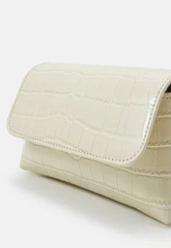 ONLY ONLILENA CROSSOVER BAG - Umhängetasche - Sandshell/light Gold 11 ONLY ONLILENA CROSSOVER BAG - Umhängetasche - Sandshell/light Gold -Mode Verkauf 043c111b4b29411bbe9149c6f5f05d2a