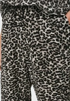 ONLY CARMAKOMA CURVY PRINT - Stoffhose - Black -Mode Verkauf 07f1a82c142e42d18bda3cc5dbefd635