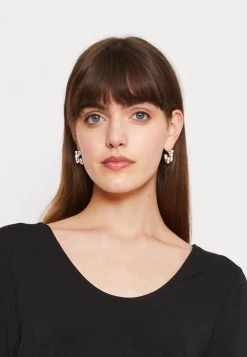 ONLY ONLREBA CROSS BACK - Langarmshirt - Black 11 ONLY ONLREBA CROSS BACK - Langarmshirt - Black -Mode Verkauf 0a667d6f4f2c4c1f9af75849beebc6f6