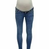 ONLY MATERNITY Jeans Skinny Fit - Medium Blue Denim -Mode Verkauf 1d3ae36996a94b71b42ccf82341cbd1d