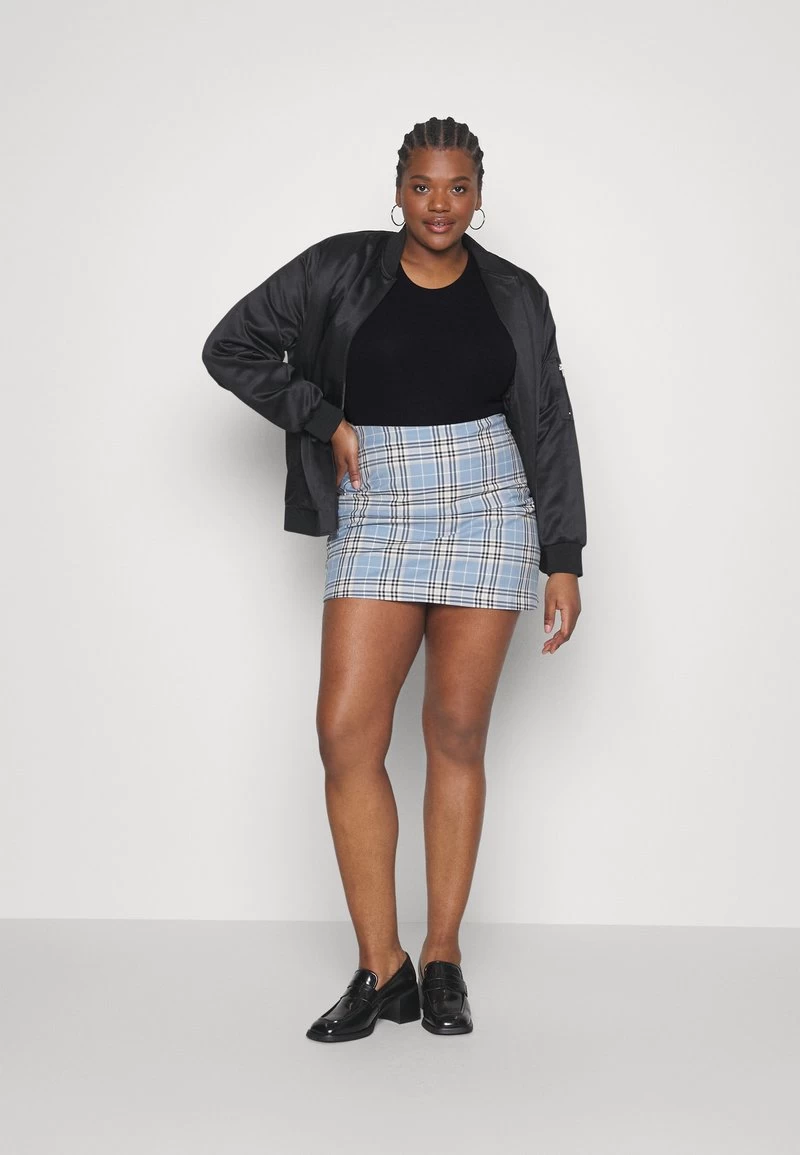 ONLY CARMAKOMA CARBELIA - Top - Black 4 ONLY CARMAKOMA CARBELIA - Top - Black – Bild 2