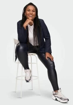 ONLY CARMAKOMA CARVIOLET - Kurzmantel - Night Sky -Mode Verkauf 4cdc88ef0aab45769ce832f15f9e5b62