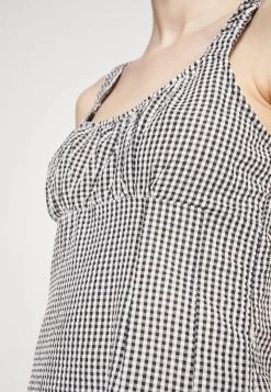 ONLY ONLSARAH STRAP DRESS - Freizeitkleid - Black -Mode Verkauf 560e21e94449455281df2c13f47f72e6