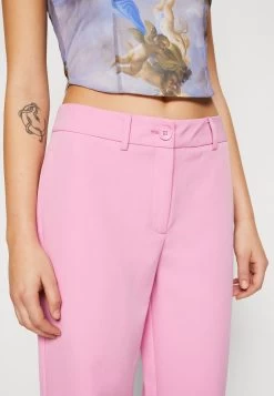 ONLY ONLLANA - Stoffhose - Fuchsia Pink -Mode Verkauf 56e21c4d007d469a8a8979c72cd0f33b