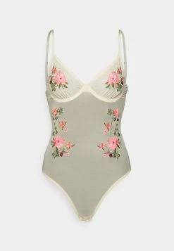 ONLY ONLKERSTINE - Body - Nude 12 ONLY ONLKERSTINE - Body - Nude -Mode Verkauf 5800fb0625fa455d8853283e9b3e4758