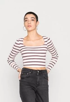 ONLY JASMINA V-NECK - Bluse - Cloud Dancer 12 ONLY JASMINA V-NECK - Bluse - Cloud Dancer -Mode Verkauf 582f5442851c4030bf28bcd9ac71473c