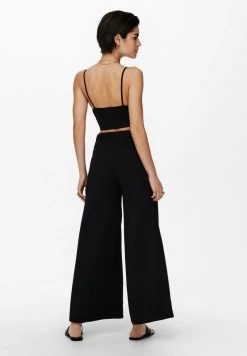 ONLY CROP SPAGHETTI 2-ER PACK VIC - Bustier - Schwarz Beige 10 ONLY CROP SPAGHETTI 2-ER PACK VIC - Bustier - Schwarz Beige -Mode Verkauf 5ac9d92679044a3190847471b1c7b28c