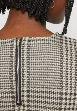 ONLY ONLZIA DRESS - Jerseykleid - Black -Mode Verkauf 6f6bf5505779456094e38efa77530767