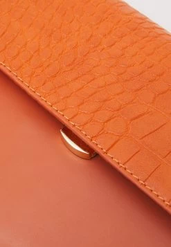 ONLY ONLSARAH CROSS BODY BAG - Umhängetasche - Persimmon Orangeut -Mode Verkauf 7789ee62269f42a4a28ed616b476aa61