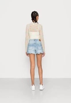 ONLY ONLPACY - Jeans Shorts - Light Blue Denim -Mode Verkauf 7a4688b3eeb64529a800b8c27e4518ae