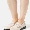 ONLY Shoes ONLLUX LOAFER - Slipper - Off-white