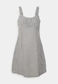 ONLY ONLSARAH STRAP DRESS - Freizeitkleid - Black -Mode Verkauf 7f9b60b319494603a3db32c781cee197