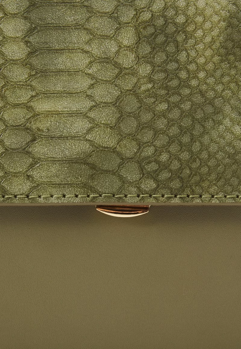 ONLY ONLSARAH SNAKE CROSSOVER BAG - Umhängetasche - Olive Branch 7 ONLY ONLSARAH SNAKE CROSSOVER BAG - Umhängetasche - Olive Branch – Bild 5