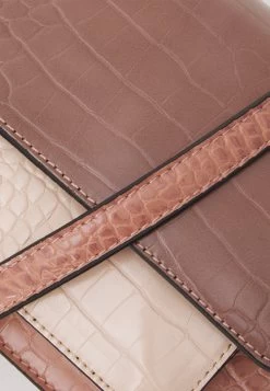 ONLY Umhängetasche - Nude -Mode Verkauf a1ac27c5defe4f04b31467260d50f418