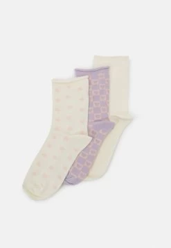 ONLY ONLREGITZE VALENTINE 3 PACK - Socken - Cloud Dancer -Mode Verkauf a5f30358184f4d17b22c5bb0035664ec 1