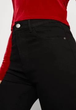 ONLY ONLHELLA LIFE HIGH WAIST RETRO - Flared Jeans - Black Denim -Mode Verkauf a8e0b06f59d541b09d36fdd36151a8d3