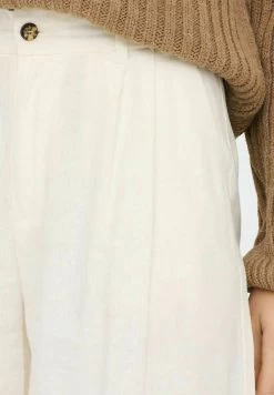 ONLY WIDE FIT - Shorts - Cloud Dancer -Mode Verkauf bb3801dd84f54f208e08c51e355e6fe0