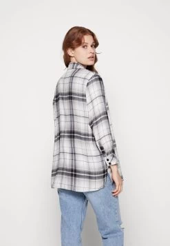 ONLY ONLKAROLINA CHECK - Hemdbluse - Black/cloud Dancer -Mode Verkauf d64170a07a194067bfc0e8a282c3537b