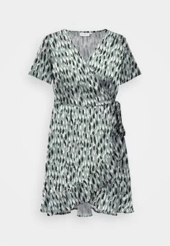 ONLY CARMAKOMA CARLIVIA V NECK WRAP - Freizeitkleid - Swamp -Mode Verkauf d7fa0b4b6daa42a9996b9e34e6b7f189