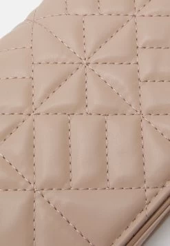 ONLY ONLAYA CROSSOVER - Umhängetasche - Beige 11 ONLY ONLAYA CROSSOVER - Umhängetasche - Beige -Mode Verkauf e12f2b837a5847088030523da256c30c