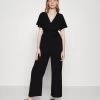 ONLY ONLNELLY - Jumpsuit - Black 1 ONLY ONLNELLY - Jumpsuit - Black -Mode Verkauf e2c9ea8eb45b464198ba74f921c6416f