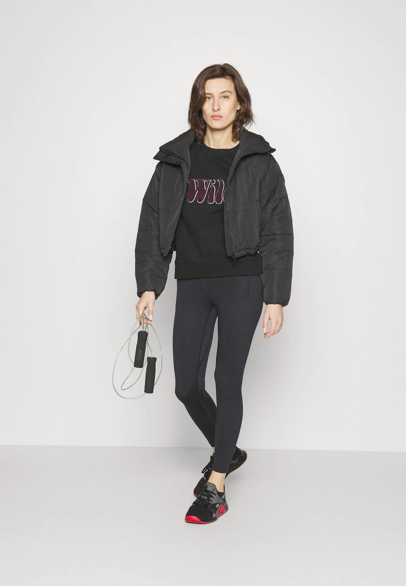 Only Play ONPNEDJA NEW O NECK - Sweatshirt - Black 4 Only Play ONPNEDJA NEW O NECK - Sweatshirt - Black – Bild 2