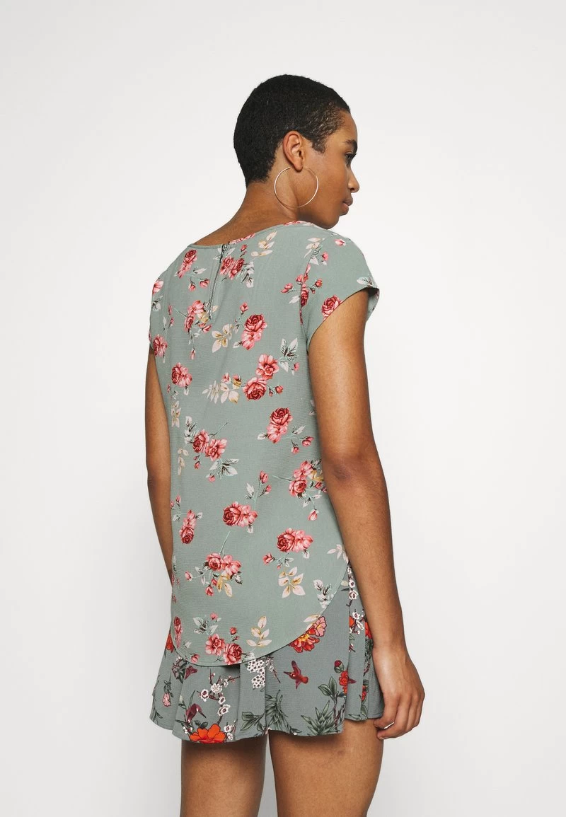 ONLY VIC AOP NOOS - Bluse - Chinois Green/red 5 ONLY VIC AOP NOOS - Bluse - Chinois Green/red – Bild 3
