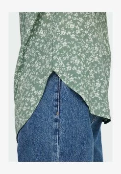 ONLY AOP NOOS PTM - Bluse - Green White -Mode Verkauf e785c7aba84b4c4f85e4c5bb08d676e3