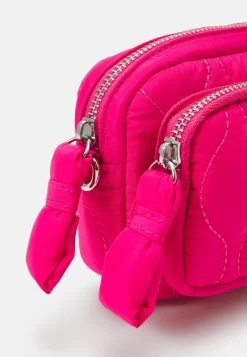 ONLY ONLKATY CROSS BODY BAG - Umhängetasche - Very Berry 11 ONLY ONLKATY CROSS BODY BAG - Umhängetasche - Very Berry -Mode Verkauf eac6305c219b4ef8b26984aa20cb78f1