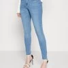 ONLY ONLRAIN LIFE - Jeans Skinny Fit - Light Blue Denim -Mode Verkauf f167bf46176f4ea98cbcfc812431bedc