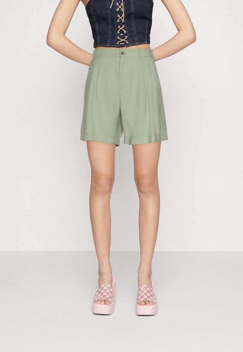 ONLY ONLMATHILDE-ARIS LIFE LONG - Shorts - Desert Sage 3 ONLY ONLMATHILDE-ARIS LIFE LONG - Shorts - Desert Sage